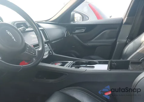 2017 Jaguar F-Pace 35T Prestige from USA, damaged, VIN SADCK2BV6HA068843